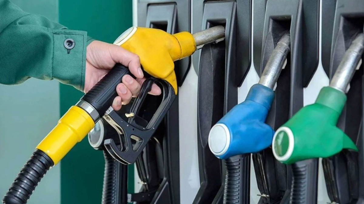 Motorine bir dev artırım daha: Litre fiyatı 100 liraya dayanacak