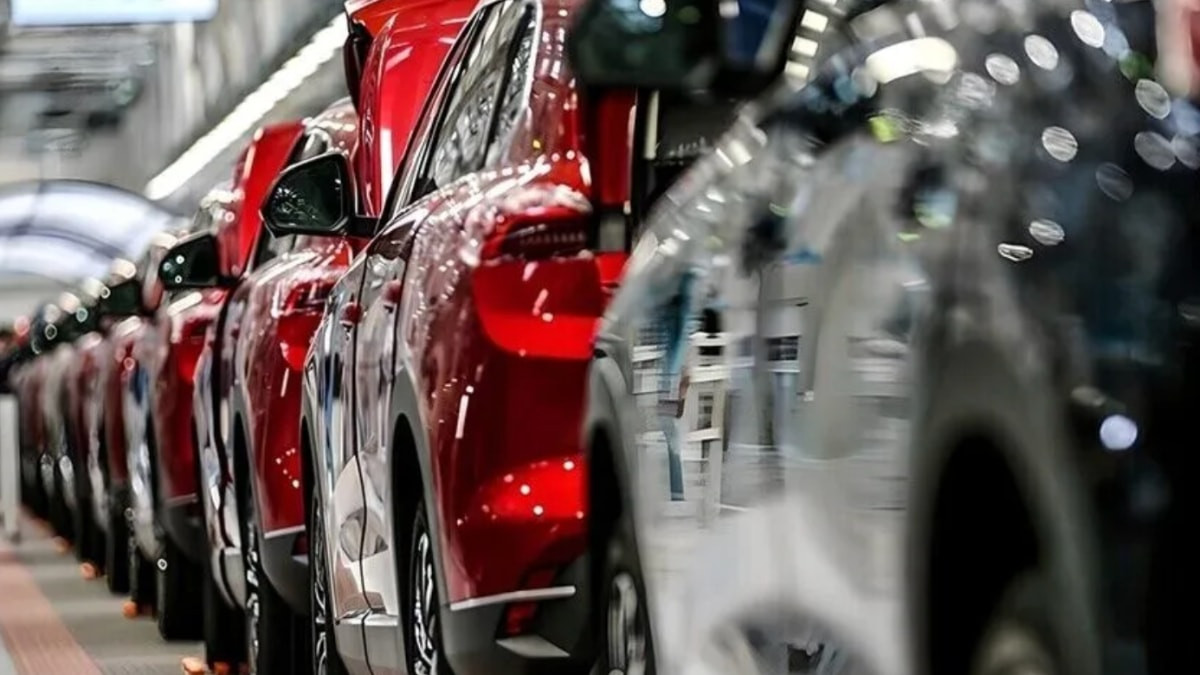 Otomotiv bölümü rekora imza attı: 8 ayda 27,2 milyar dolara ulaştı