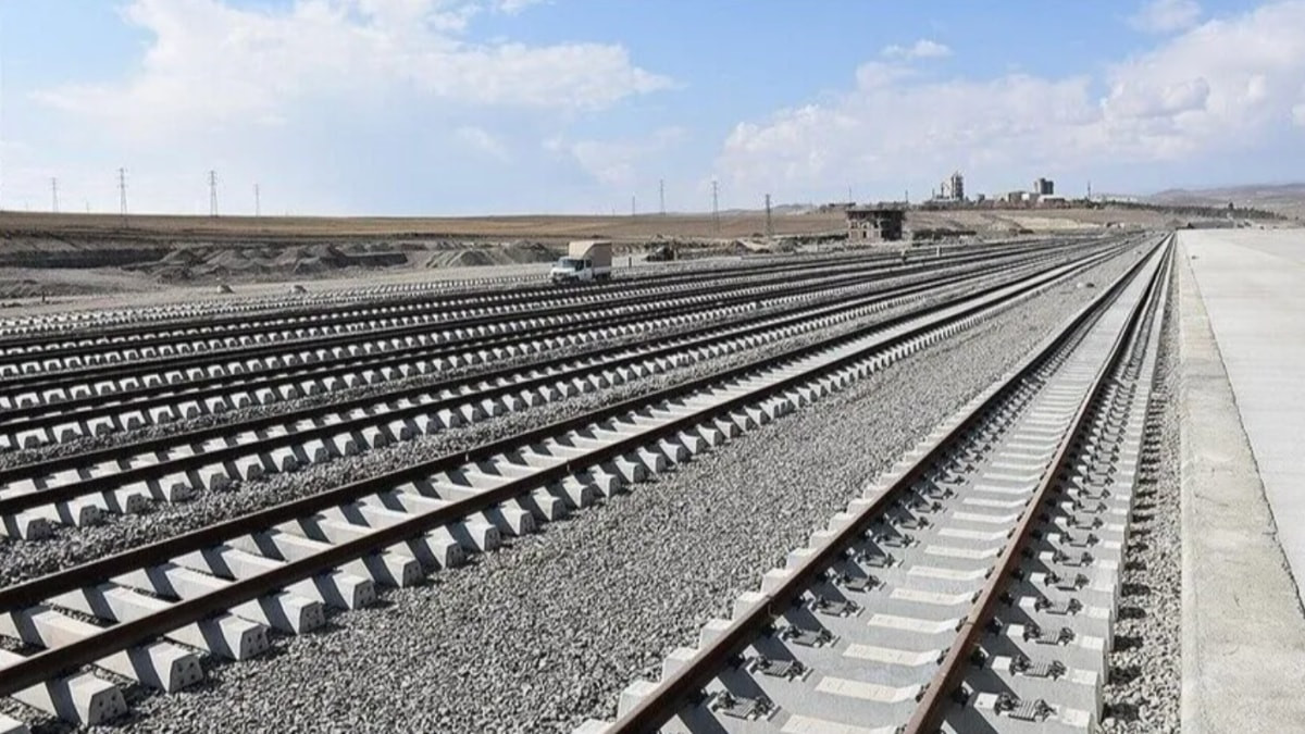 Türkiye'den global lojistik merkez amacı