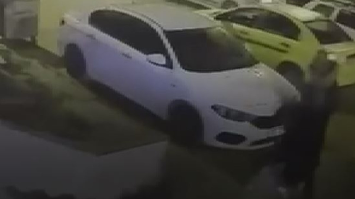 Ankara'da taksicinin, müşterisini kurşunladığı anlar kamerada