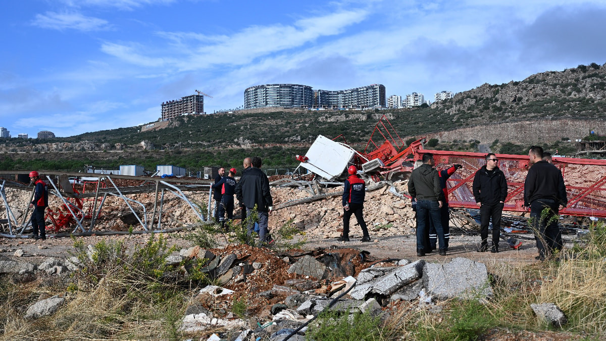 Antalya'da ölen 4 personel hortuma, konteynerde derbiyi izlerken yakalandı