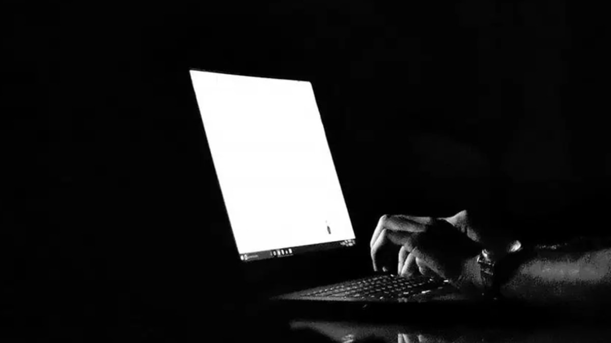 Avrupa’da kamu kurumlarına ilişkin birçok internet sitesi devre dışı kaldı
