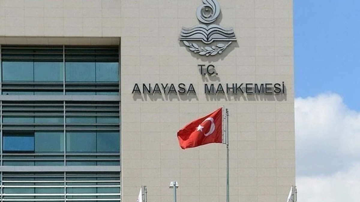 AYM, Yeni Parti'nin isminin kararsız sayılması talebini yarın görüşecek