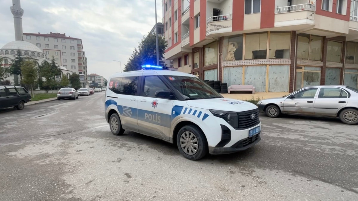Çorum’da oto lastik tamirhanesine ateş açtı: Gözaltına alındı