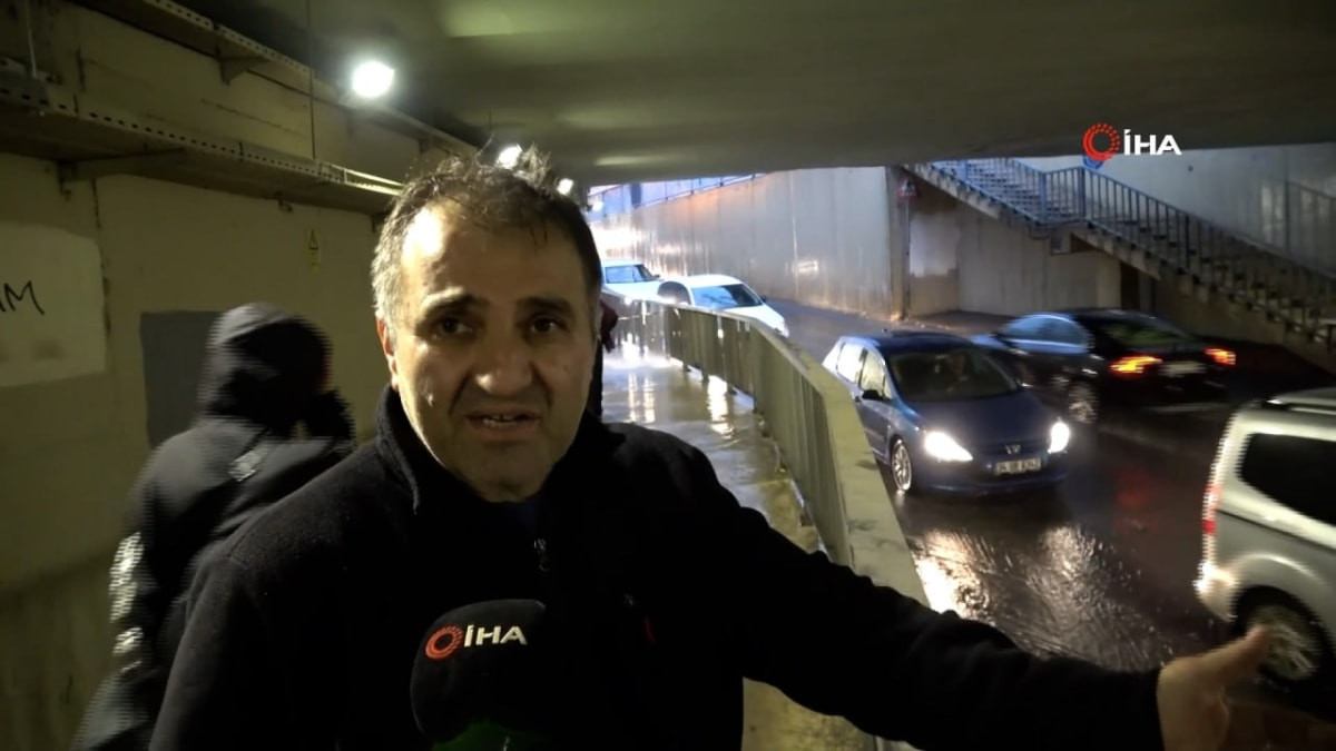 İstanbul'da baba ve kızı alt geçitte mahsur kaldı
