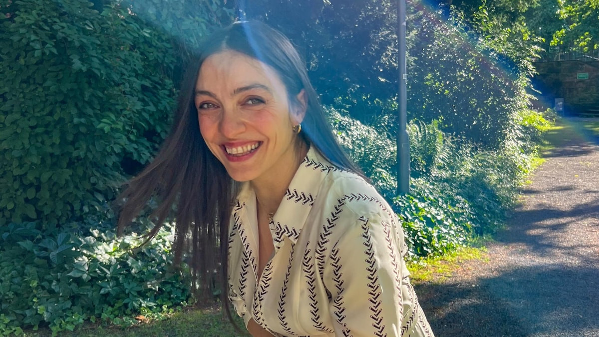 Oğluna kavuşmak için gün sayıyor! Merve Dizdar'dan karnı burnunda yeni pozlar