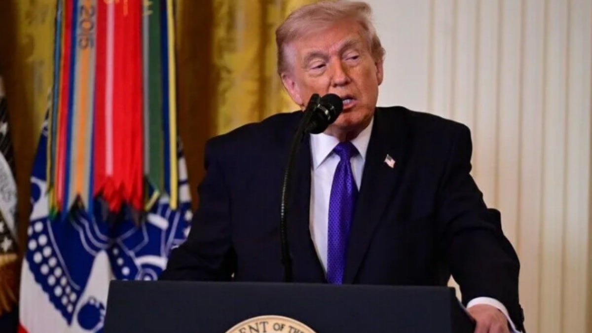 Trump'tan Hürmüz Boğazı açıklaması: İnanılmaz ölçüde petrol taşındı